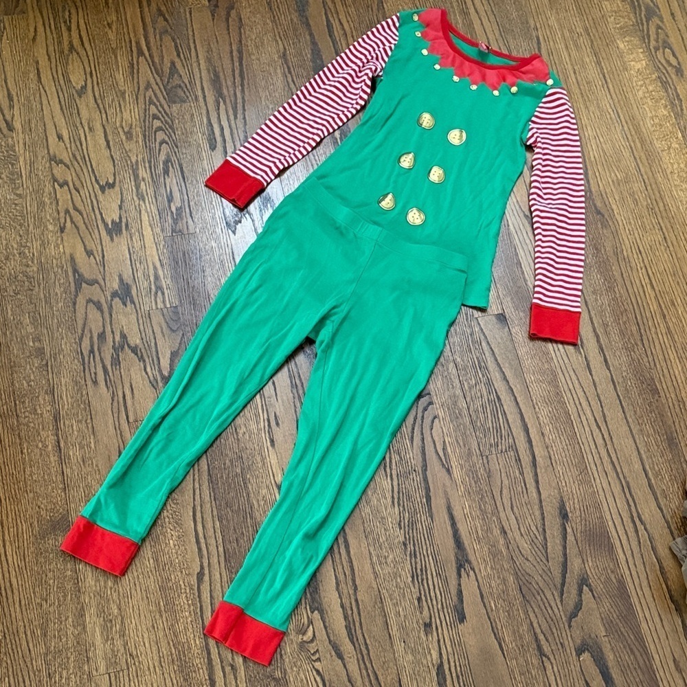 Target Kids Girls Medium Festive Green and Red Set Elf Christmas Holiday Snow